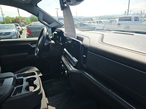 Used 2023 Chevrolet Silverado 1500 LT image 20