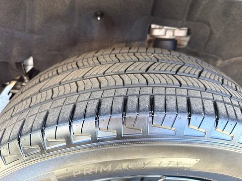 Certified 2024 Jeep Grand Cherokee Altitude AWD/4WD image 12