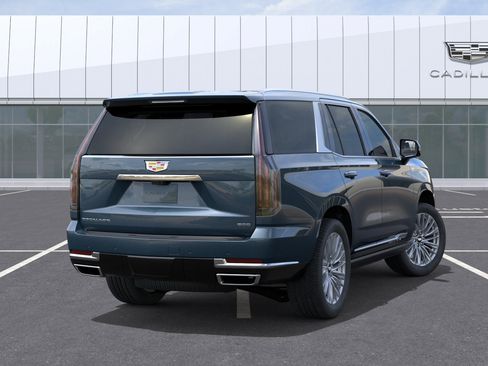 New 2026 Cadillac Escalade Luxury AWD/4WD image 4