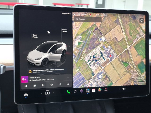 Used 2023 Tesla Model Y Long Range AWD/4WD image 11
