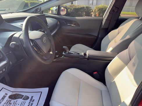 Certified 2024 Toyota Prius Limited AWD/4WD image 9