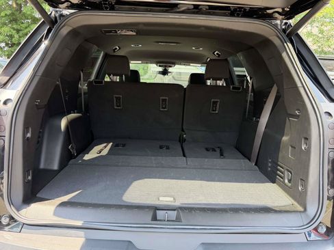 Certified 2023 Chevrolet Traverse LT FWD image 6