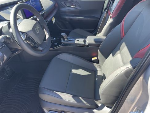 New 2026 Toyota Prius Plug-In Hybrid image 19