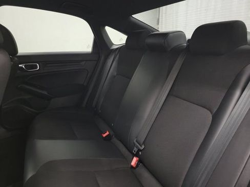 Used 2024 Honda Civic Sport image 11