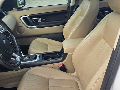 Used 2016 Land Rover Discovery Sport HSE AWD/4WD image 5