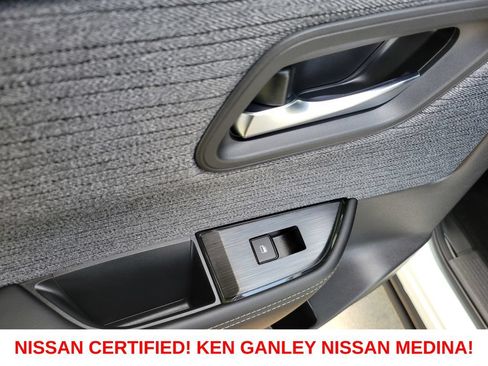 Certified 2023 Nissan Rogue SV AWD/4WD image 40