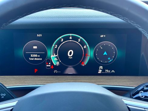 Used 2026 Volkswagen Tiguan SEL R-Line image 27