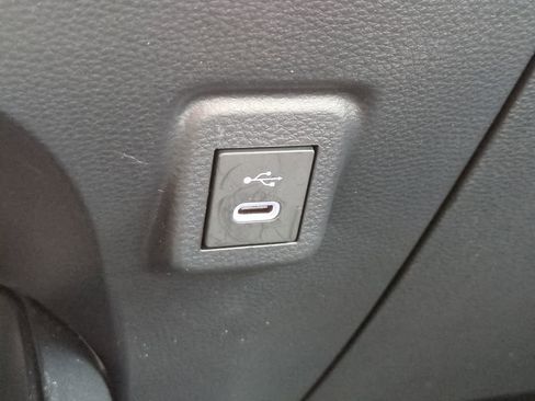 Used 2026 Toyota Corolla LE FWD image 20