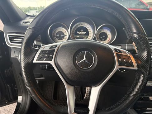 Used 2016 Mercedes-Benz E 350 4MATIC Sedan image 19