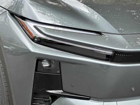 New 2026 Toyota C-HR AWD/4WD image 31