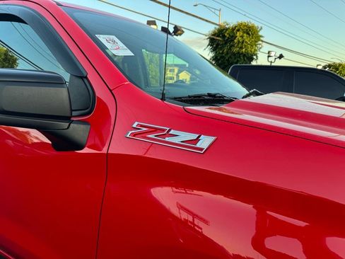 Used 2020 Chevrolet Silverado 1500 LT Trail Boss AWD/4WD image 9