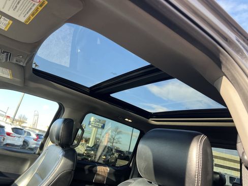 Used 2019 Ford F250 Lariat w/ Chrome Package image 24