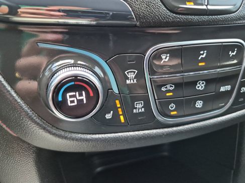 Used 2023 Chevrolet Equinox RS w/ RS Leather Package FWD image 24