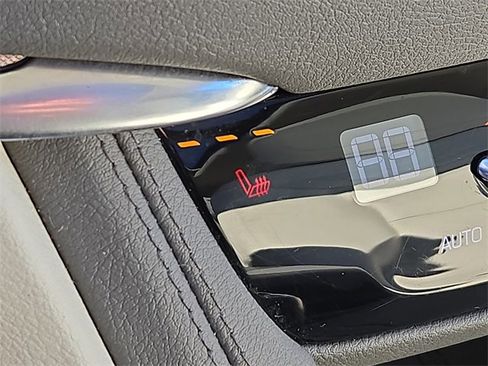 Used 2021 Cadillac XT5 Premium Luxury image 27