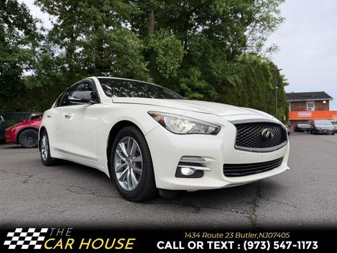 Used 2017 INFINITI Q50 3.0t Premium w/ 3.0T Premium Plus Package AWD/4WD image 7