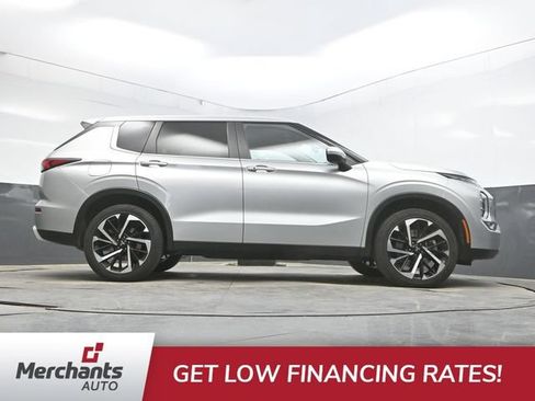 Used 2024 Mitsubishi Outlander SE AWD/4WD image 42