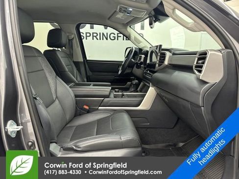 Used 2023 Toyota Tundra Limited image 9