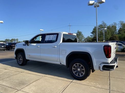 Used 2025 GMC Sierra 1500 AT4 AWD/4WD image 8