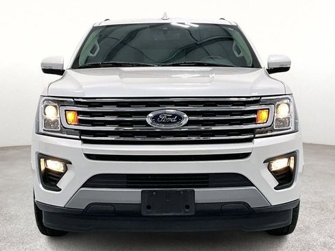 Used 2019 Ford Expedition XLT w/ Equipment Group 202A image 5