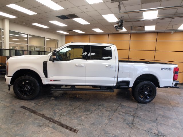 New 2026 Ford F350 Lariat w/ Black Appearance Package AWD/4WD image 4