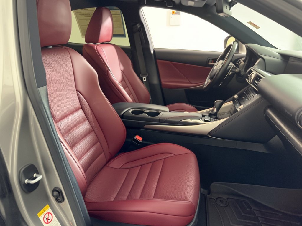 Used 2018 Lexus IS 350 F Sport RWD image 30