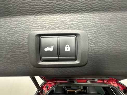 Used 2023 Mitsubishi Outlander SEL AWD/4WD image 8