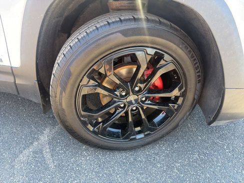 Used 2020 GMC Terrain SLT w/ Elevation Edition AWD/4WD image 9