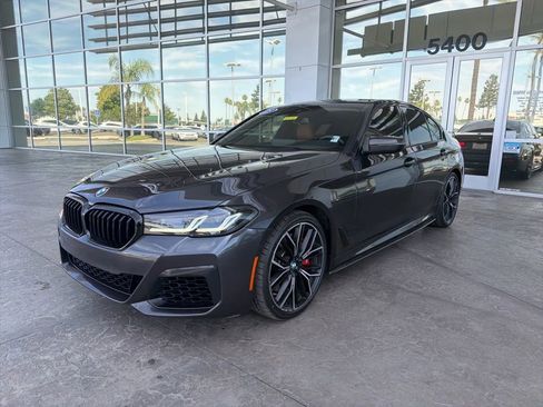 Used 2023 BMW 540i w/ Executive Package RWD image 1