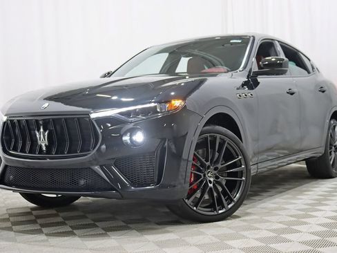 Used 2022 Maserati Levante Modena S AWD/4WD image 7