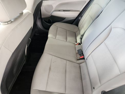 Used 2018 Hyundai Elantra Value Edition image 14