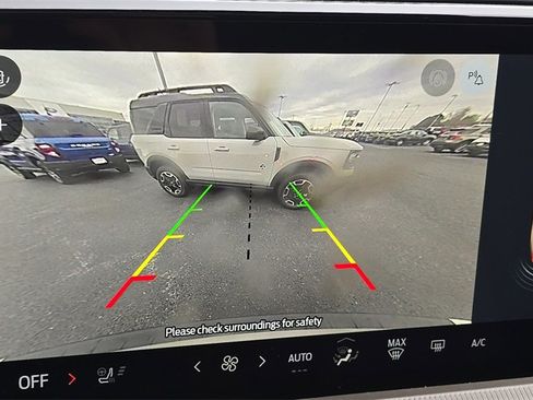 Used 2025 Ford Explorer Active w/ Active Comfort Package image 22