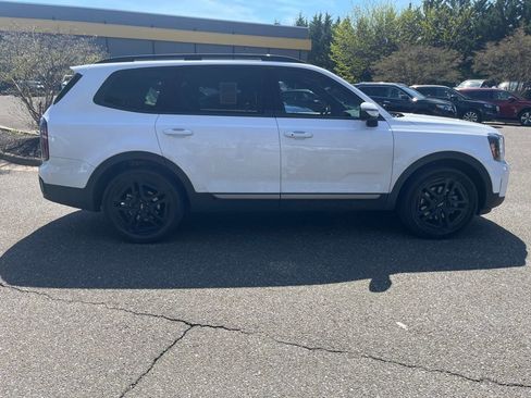 Used 2023 Kia Telluride EX X-Line image 8