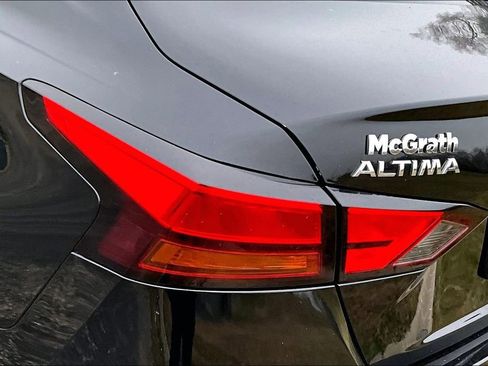 Used 2020 Nissan Altima 2.5 SR image 25