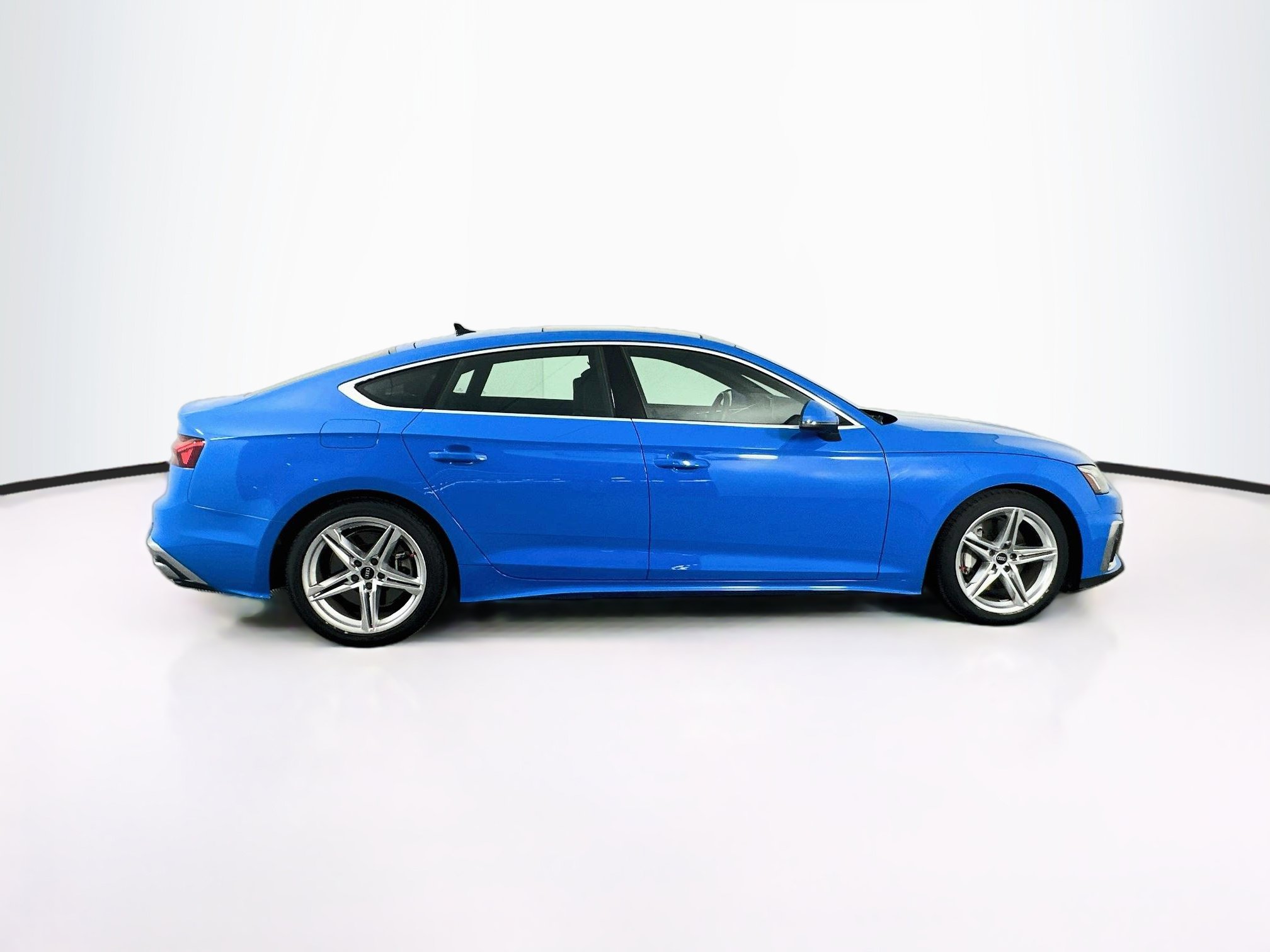 Used 2022 Audi A5 2.0T Premium Plus w/ Premium Plus AWD/4WD image 10
