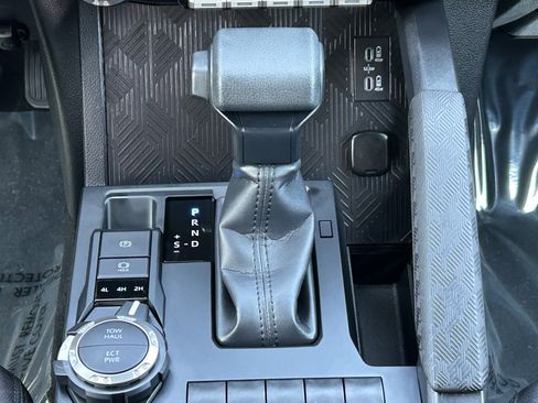 Certified 2026 Toyota Tacoma SR5 image 17