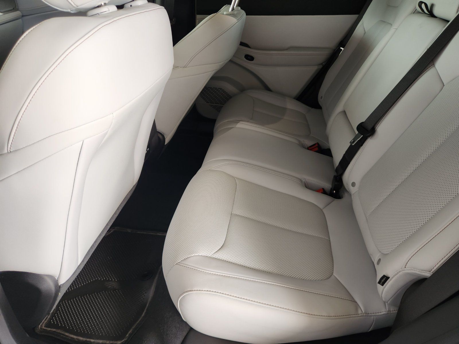 New 2026 Jeep Cherokee Limited AWD/4WD image 21