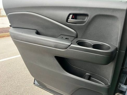 Certified 2023 Honda Passport EX-L image 28