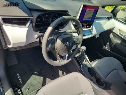 New 2026 Toyota Corolla SE w/ SE Package FWD image 7