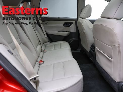 Used 2023 Nissan Rogue SV w/ SV Premium Package AWD/4WD image 24