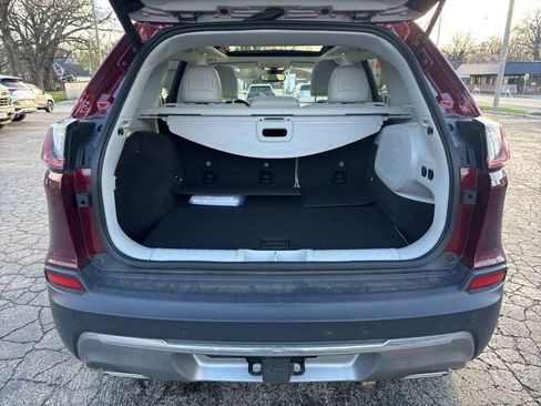 Used 2020 Jeep Cherokee Limited w/ Technology Group image 7