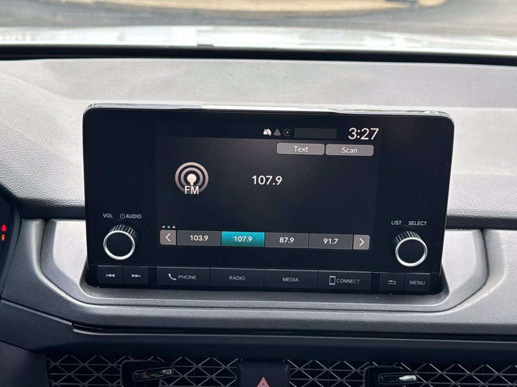 Used 2023 Honda Accord LX image 21