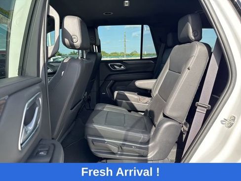 Used 2022 Chevrolet Tahoe LT w/ Luxury Package image 10