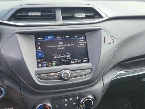 Used 2023 Chevrolet TrailBlazer LT image 6