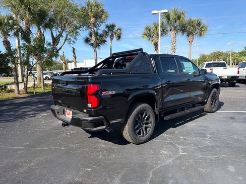 New 2026 Chevrolet Colorado Z71 w/ Midnight Edition AWD/4WD image 15