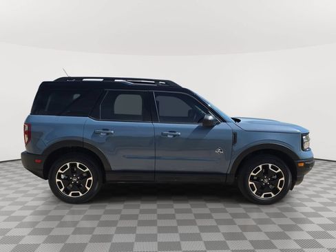 Used 2024 Ford Bronco Sport Outer Banks w/ Tech Package AWD/4WD image 8