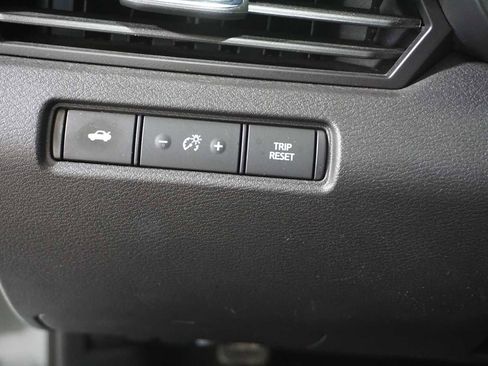 Used 2023 Nissan Altima 2.5 SV image 25