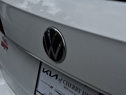 Used 2024 Volkswagen Taos S FWD image 21