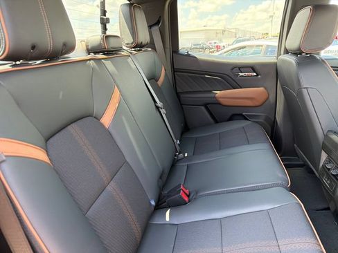 New 2026 GMC Canyon AT4 AWD/4WD image 23