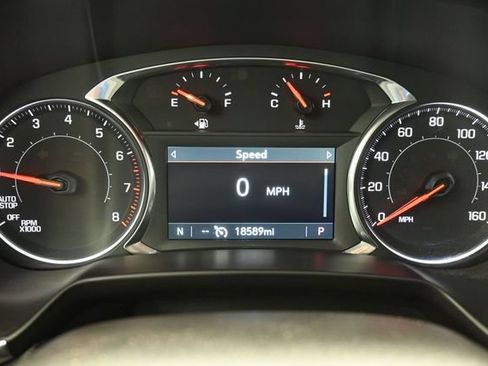 Used 2024 Chevrolet Blazer LT w/ Midnight/Sport Edition FWD image 35