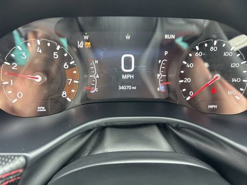 Used 2025 Jeep Compass Trailhawk AWD/4WD image 9
